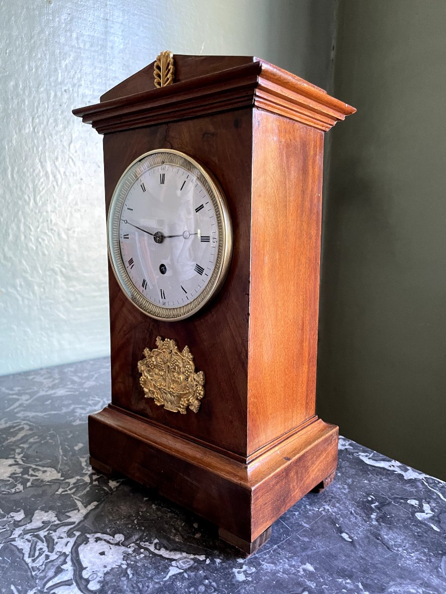 Empire Clock, H 33.-photo-1