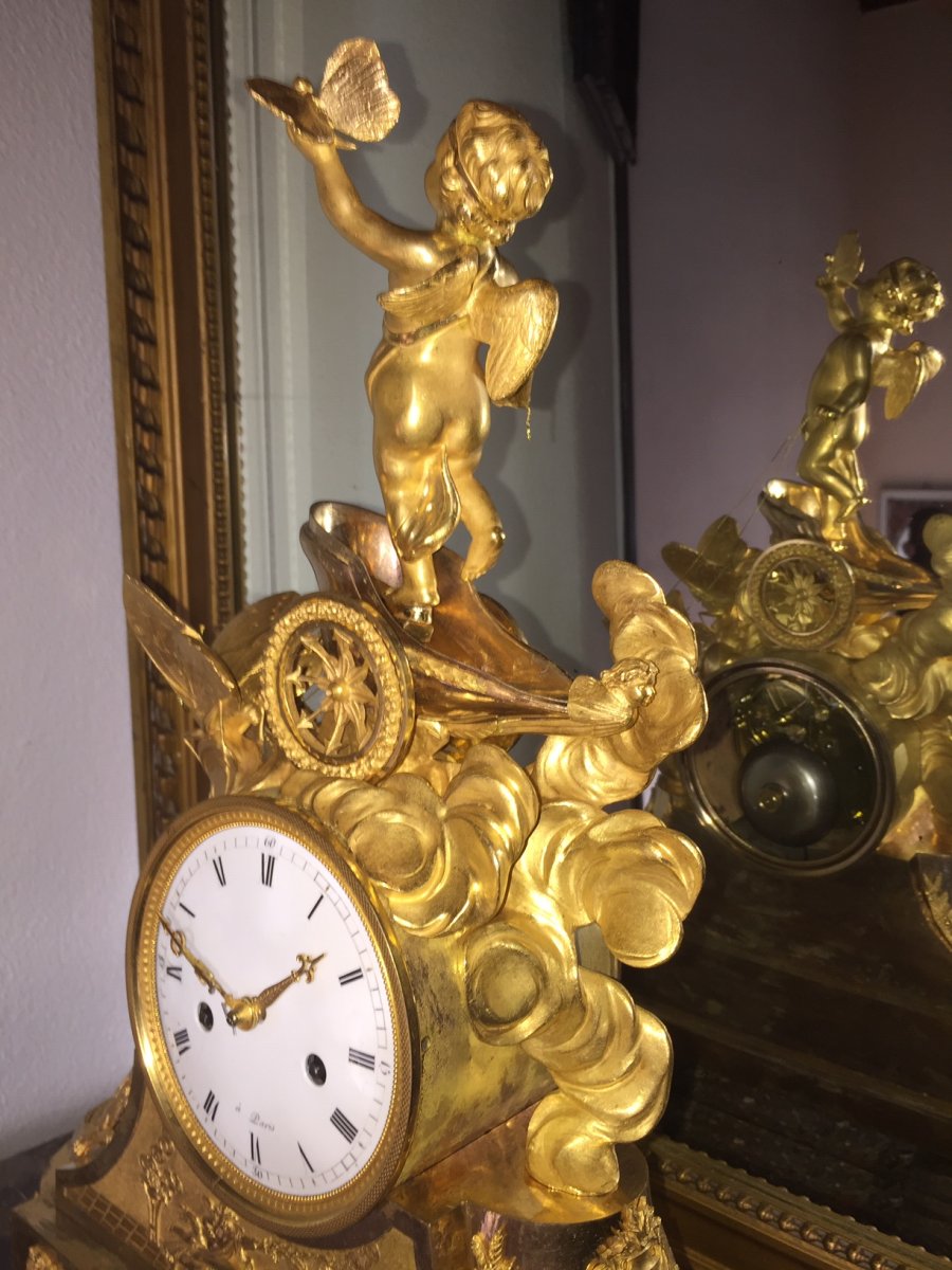 PENDULE AU CHAR AUX PAPILLONS , HT 51.-photo-1