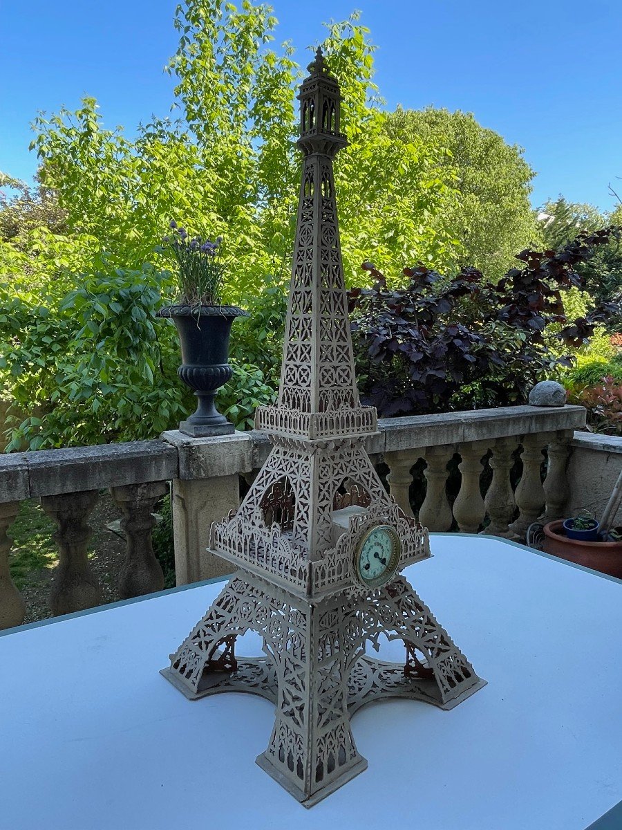 TOUR EIFFEL  PIECE HISTORIQUE PARIS HT 105.