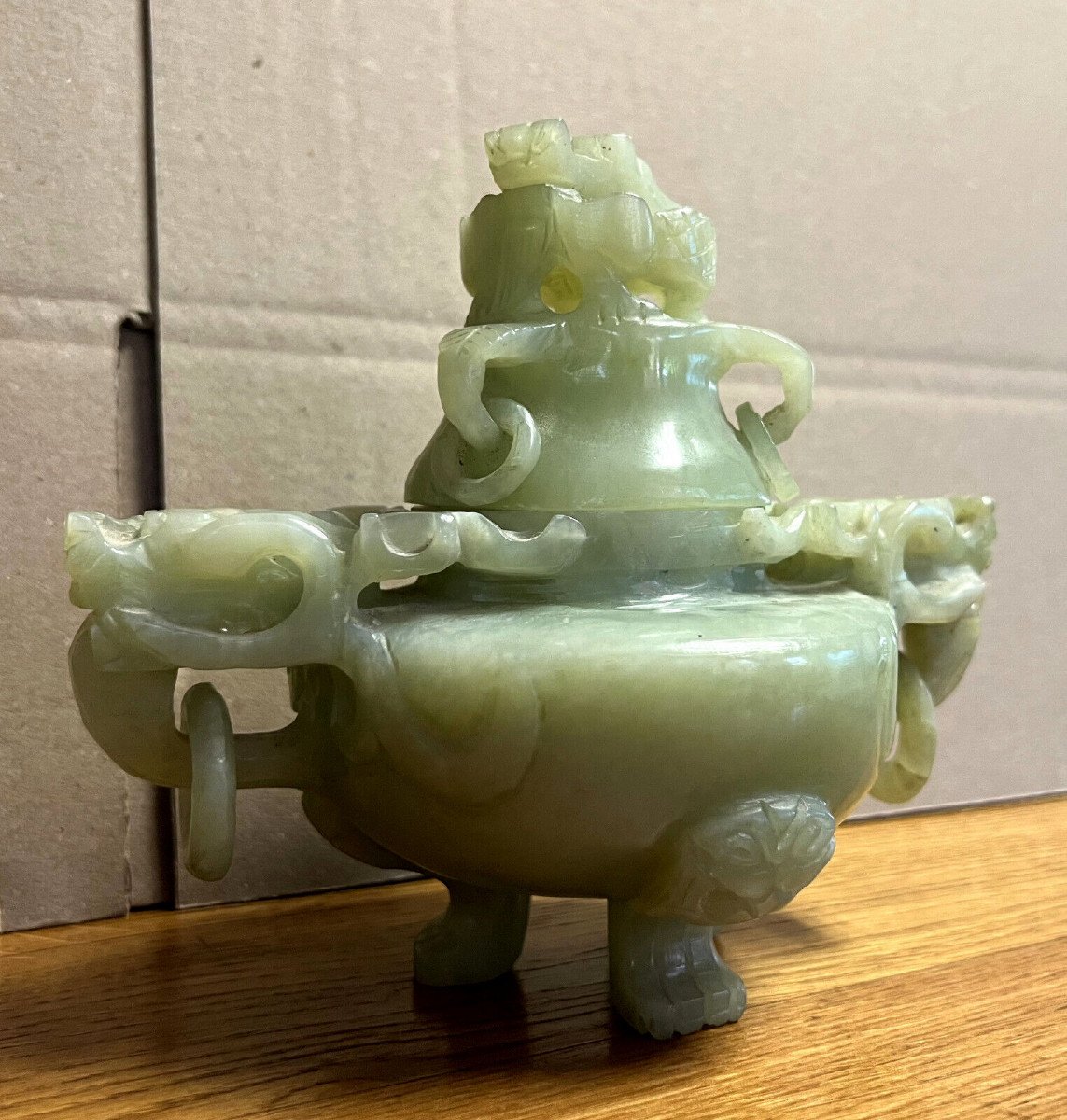 Chine, Dynastie Qing, XIXe Siècle : Brule-parfum En Jade Celadon  -photo-2