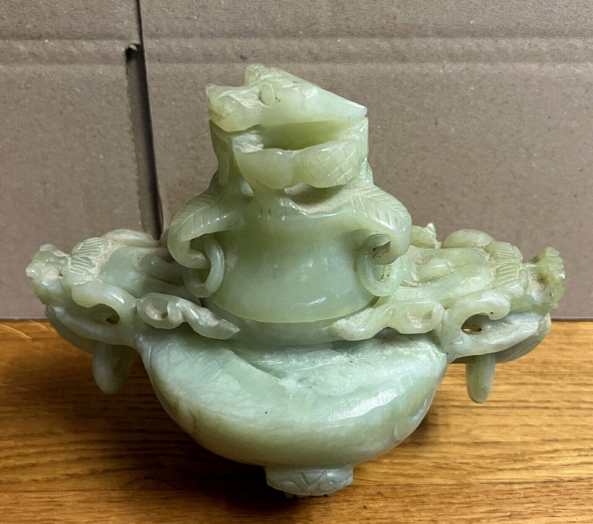 Chine, Dynastie Qing, XIXe Siècle : Brule-parfum En Jade Celadon  -photo-3