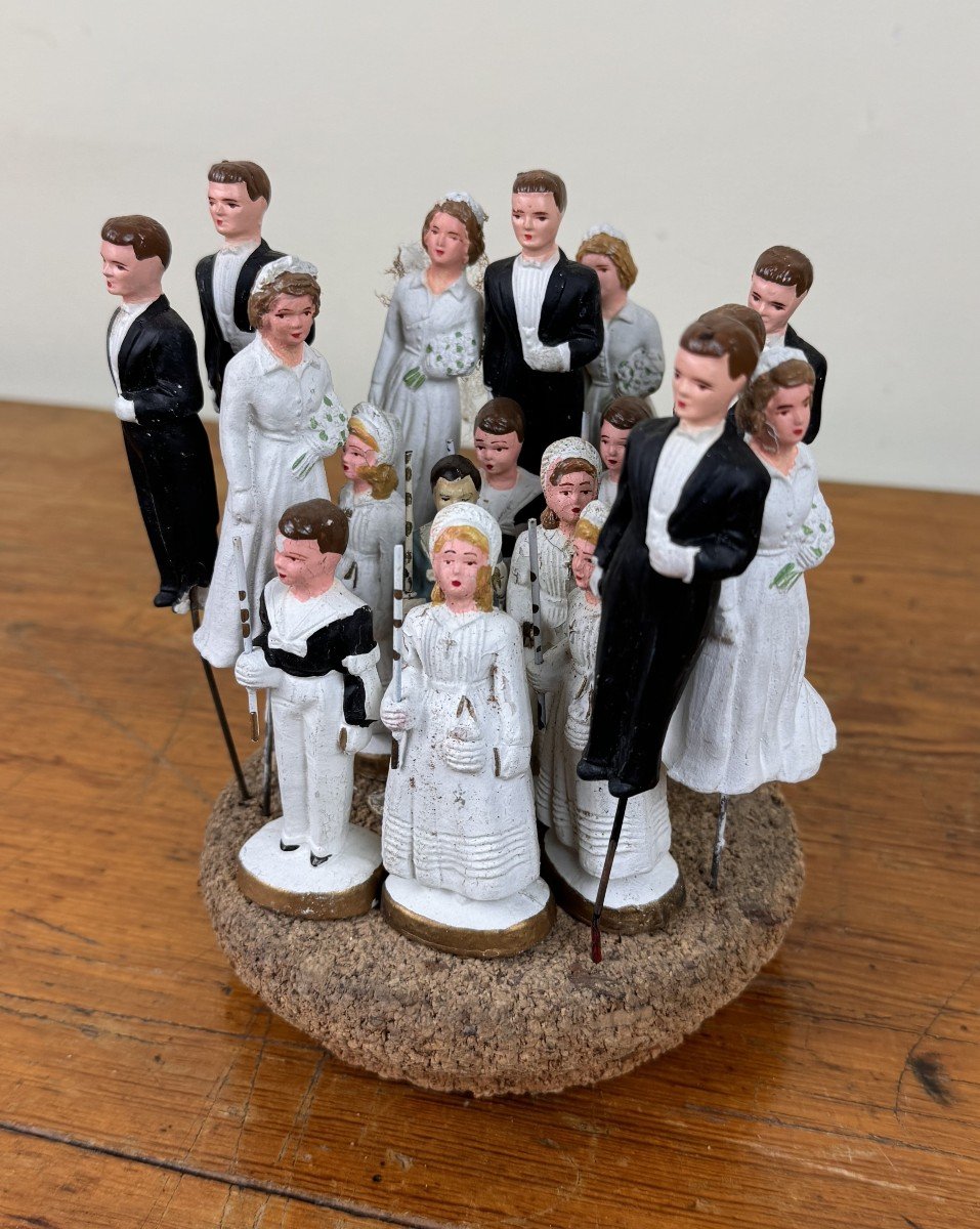 Collection De 18 Figurines Pour Pièces Montées (mariés Et Communiants) -photo-2