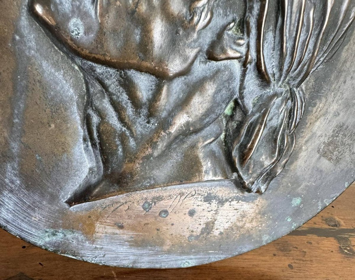 Médaillon Tondo En Bronze Patiné Au Profil De Marat Avec Le Bonnet Phrygien-photo-3