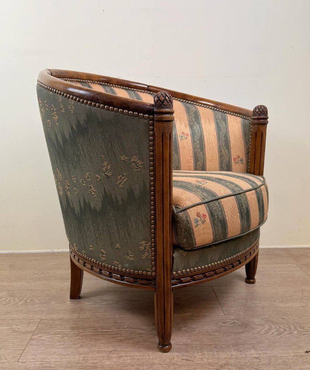 Art Deco Style Barrel Armchair-photo-5