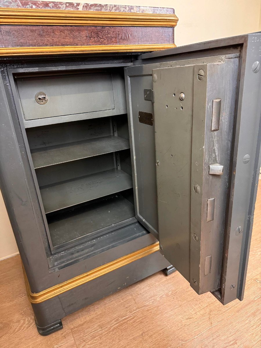 Important Safe Filet Containing 1 Support Unit-photo-3