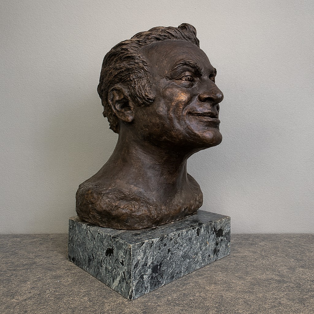 Important Bronze On Terrace Signed And Dated