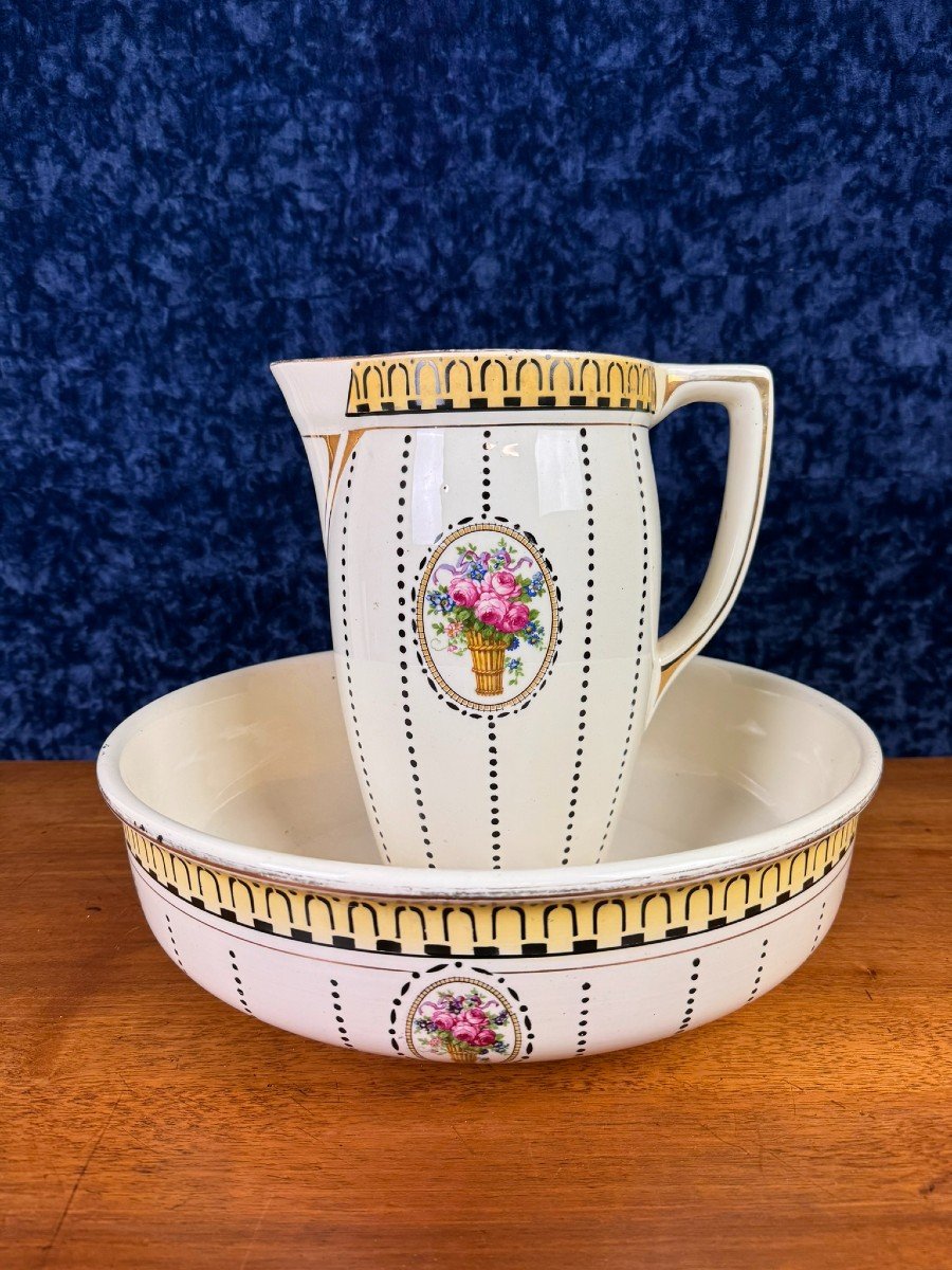Boch La Louvière Art Deco Period: Large Toilet Jug With Porcelain Bowl 