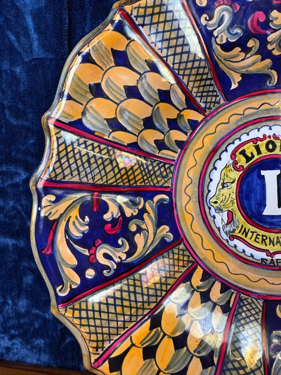Large And Rare Enameled Ceramic Plate Made For The Lion's Club By Garofoli Gualdo -photo-3