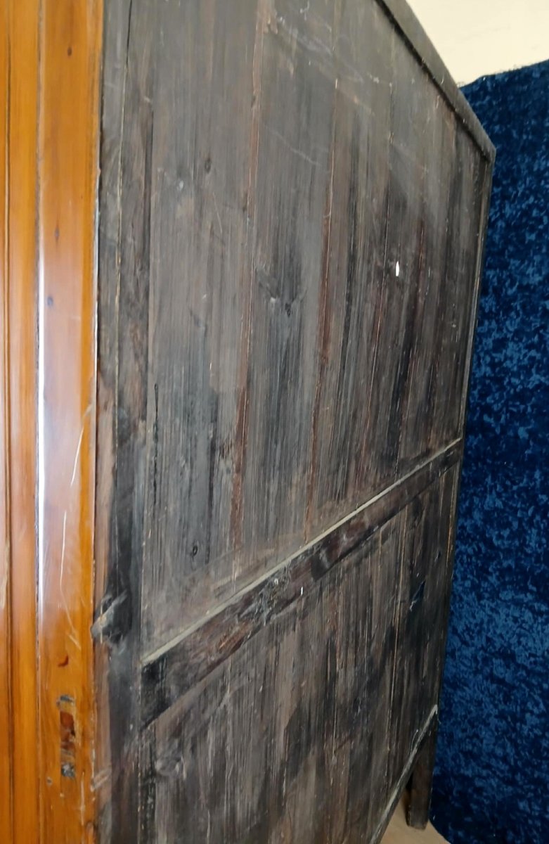 China, Early 20th Century: Large Lacquer Cabinet With Floral Decorations-photo-1
