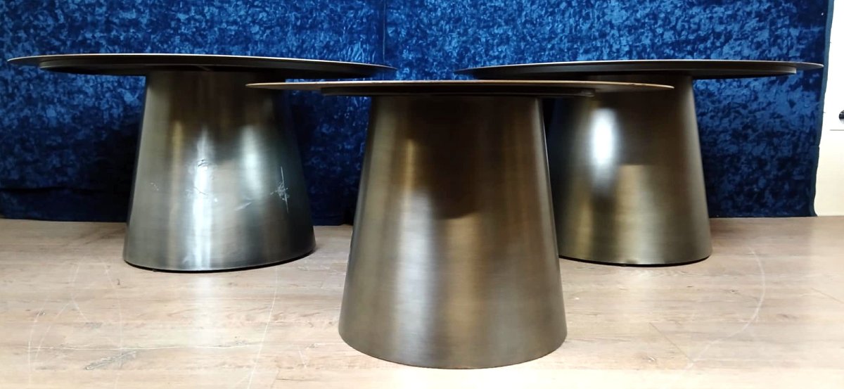 Série De Trois Tables Basse Design En Métal Dépoli époque Vers 1990/2000-photo-4