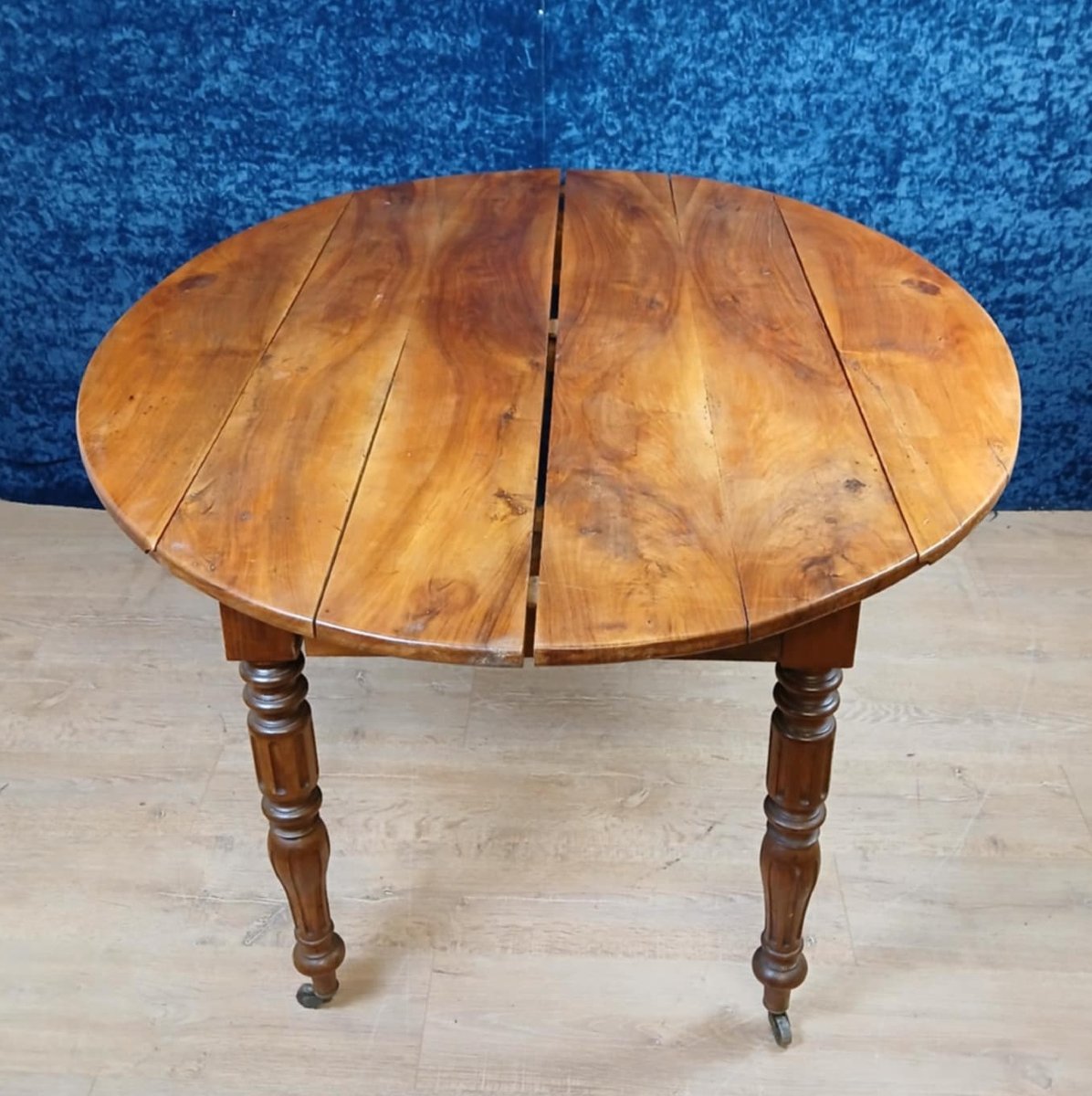 Louis Philippe Period Table With Shutters In Walnut Circa 1830-photo-4