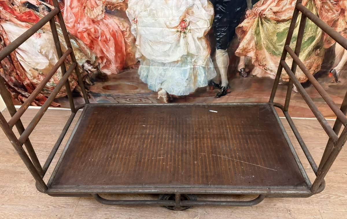 Very Important Railway Luggage Cart-photo-1