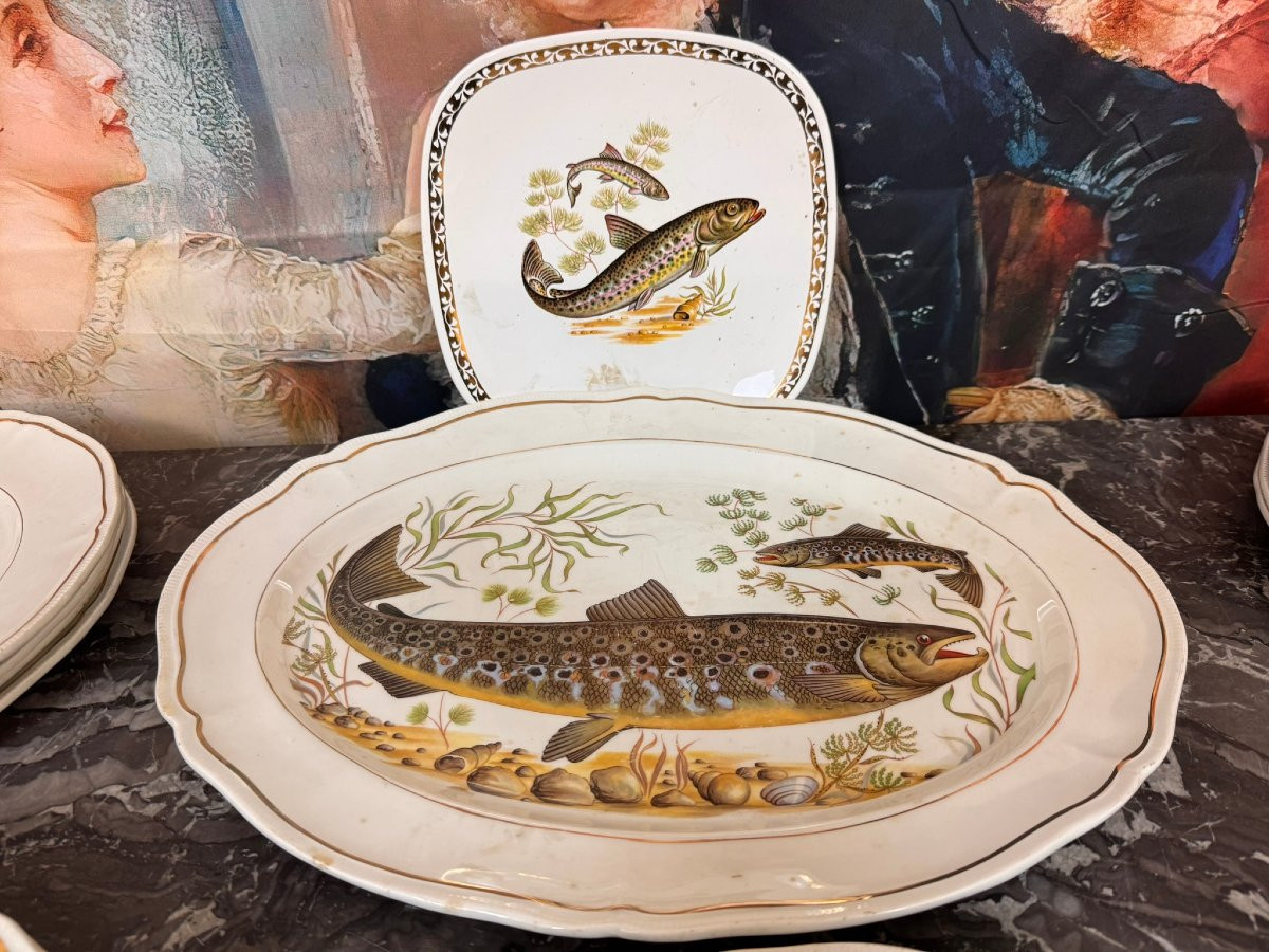 Longchamp: 19-piece Porcelain Fish Set-photo-1