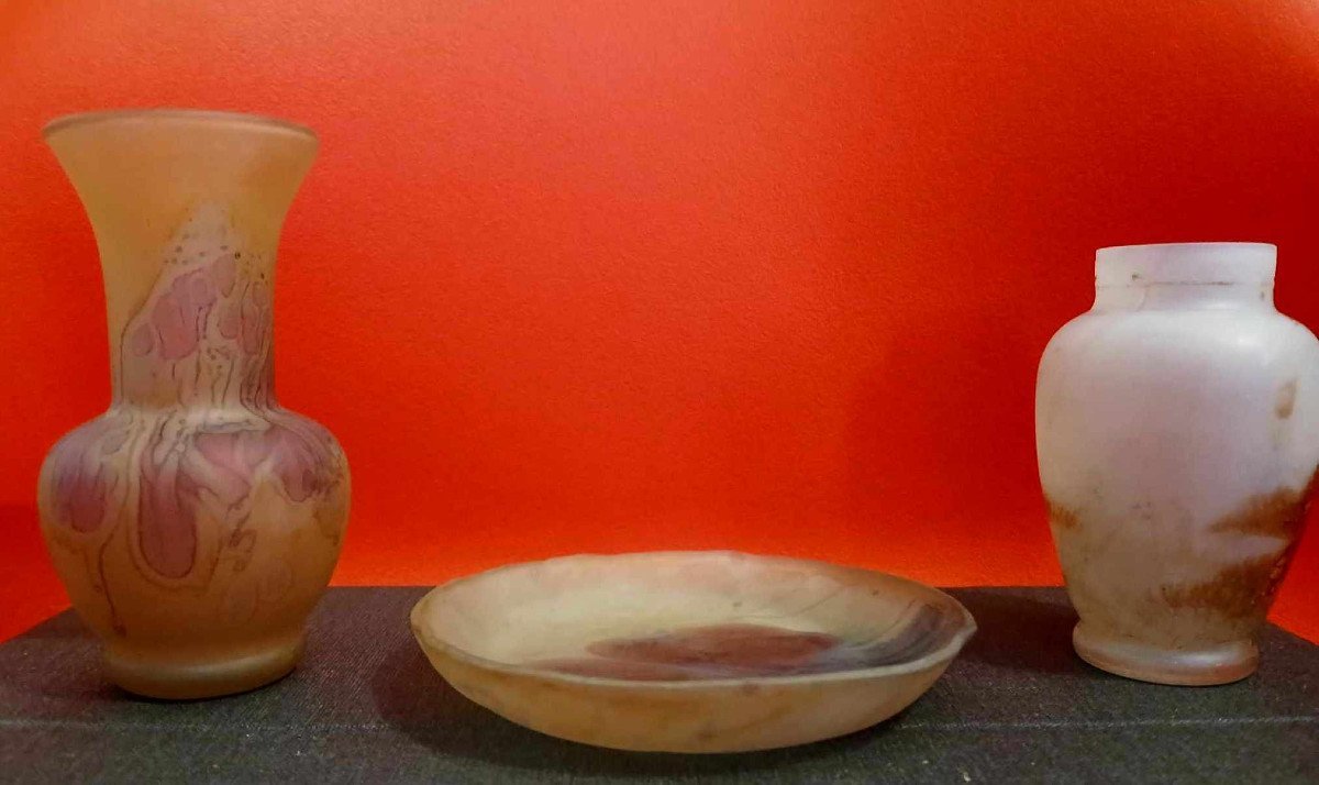 Two Vases And A Marbled Glass Empty Pocket-photo-6