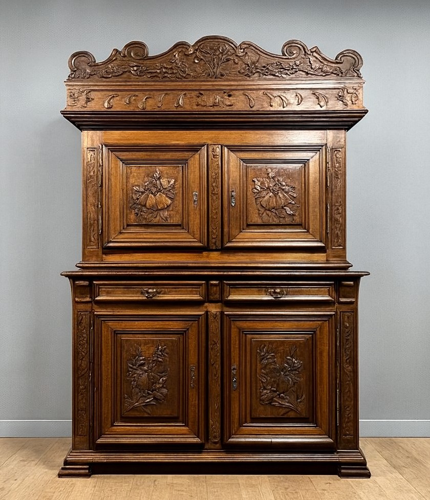 Montbéliard Cabinet Sideboard With 4 Renaissance-style Shutters In Oak 