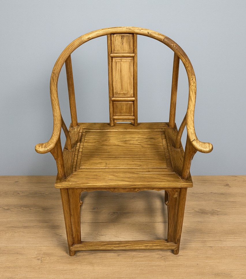 Chine XXeme Fauteuil à dossier en fer à cheval en bois naturel de style Ming  