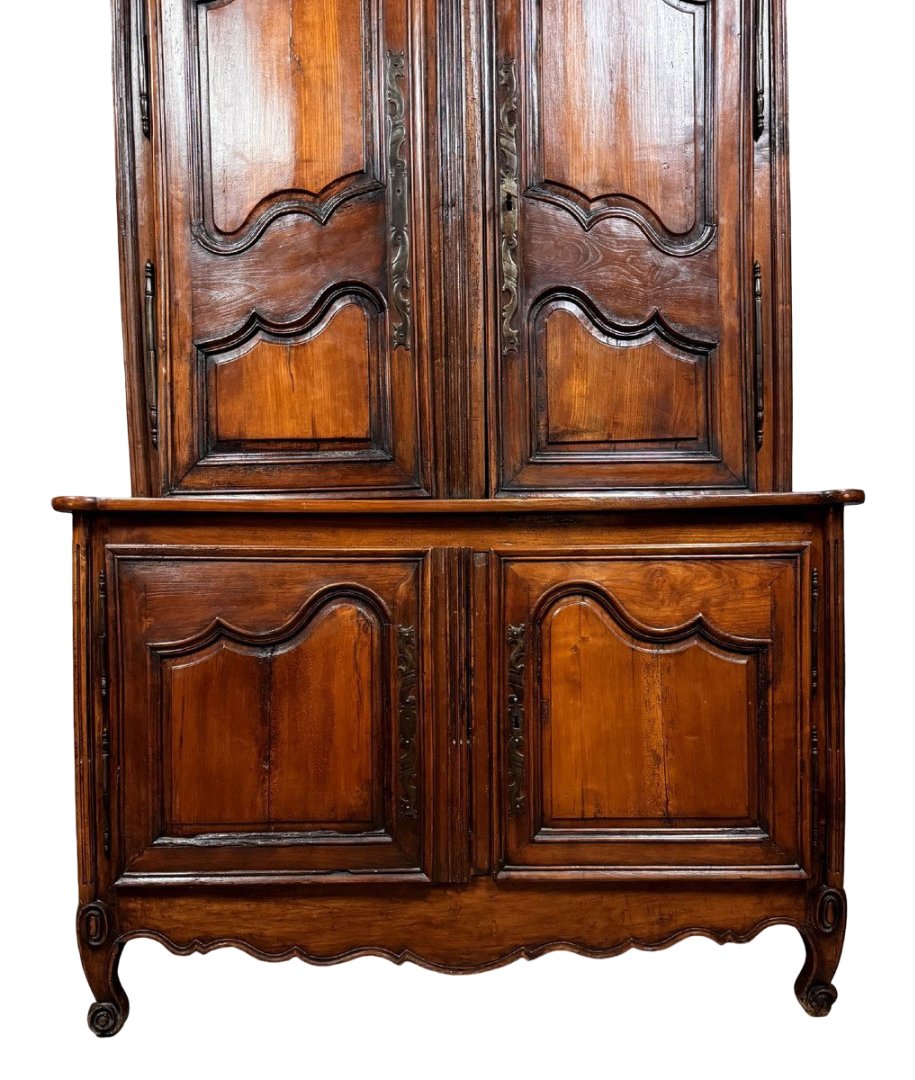 buffet deux corps style Louis XV en merisier et noyer -photo-2