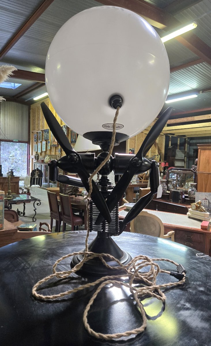 Unusual Modernist Thermoformed Lamp From The Mister Babache Brand / Height 103cm-photo-4