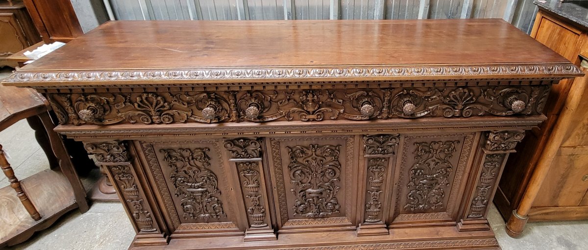 Very Important Renaissance Style Sideboard In Carved Solid Walnut-photo-6