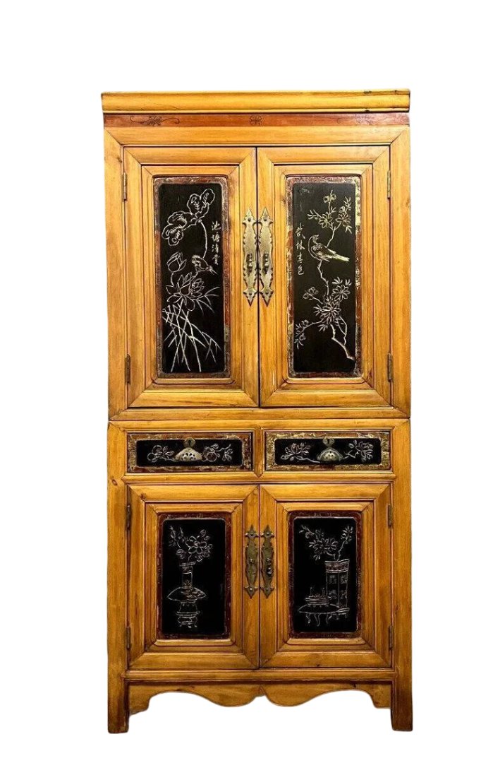 Asia 19th Century: Chinese Lacquer Cabinet -photo-2