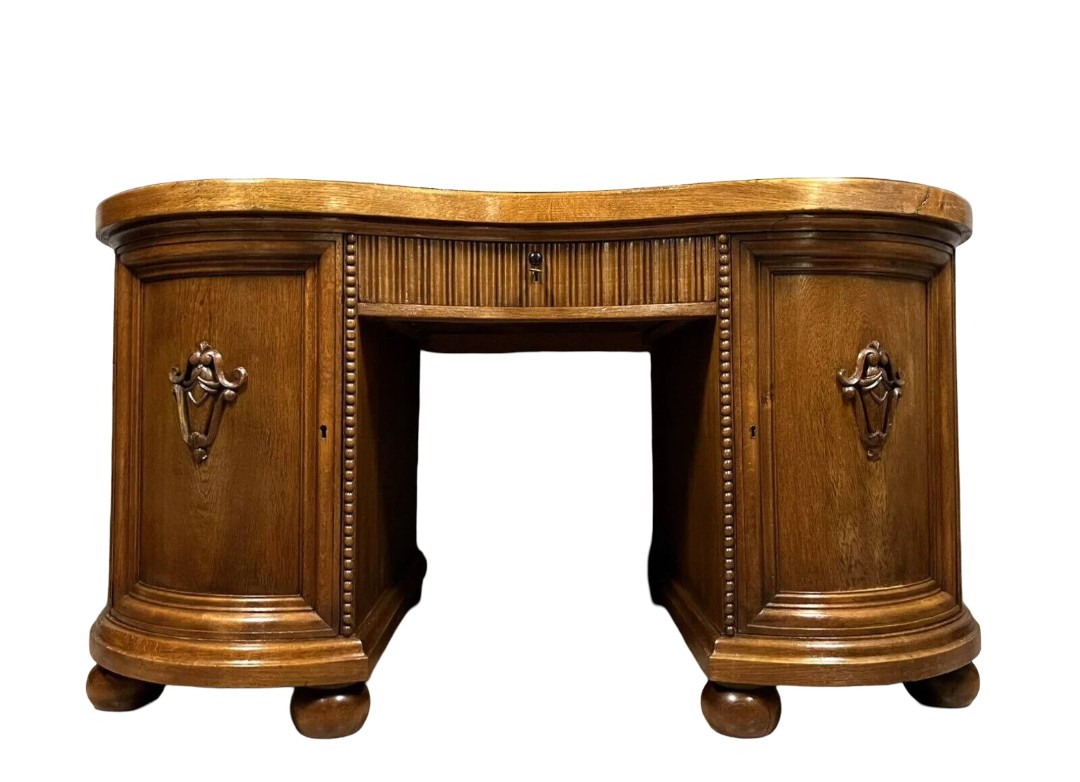 Bureau de centre en chêne et noyer époque art nouveau 