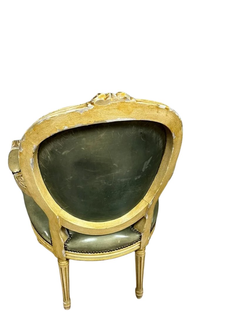 Pair Of Louis XVI Cabriolet Armchairs With Medallion Backs-photo-3