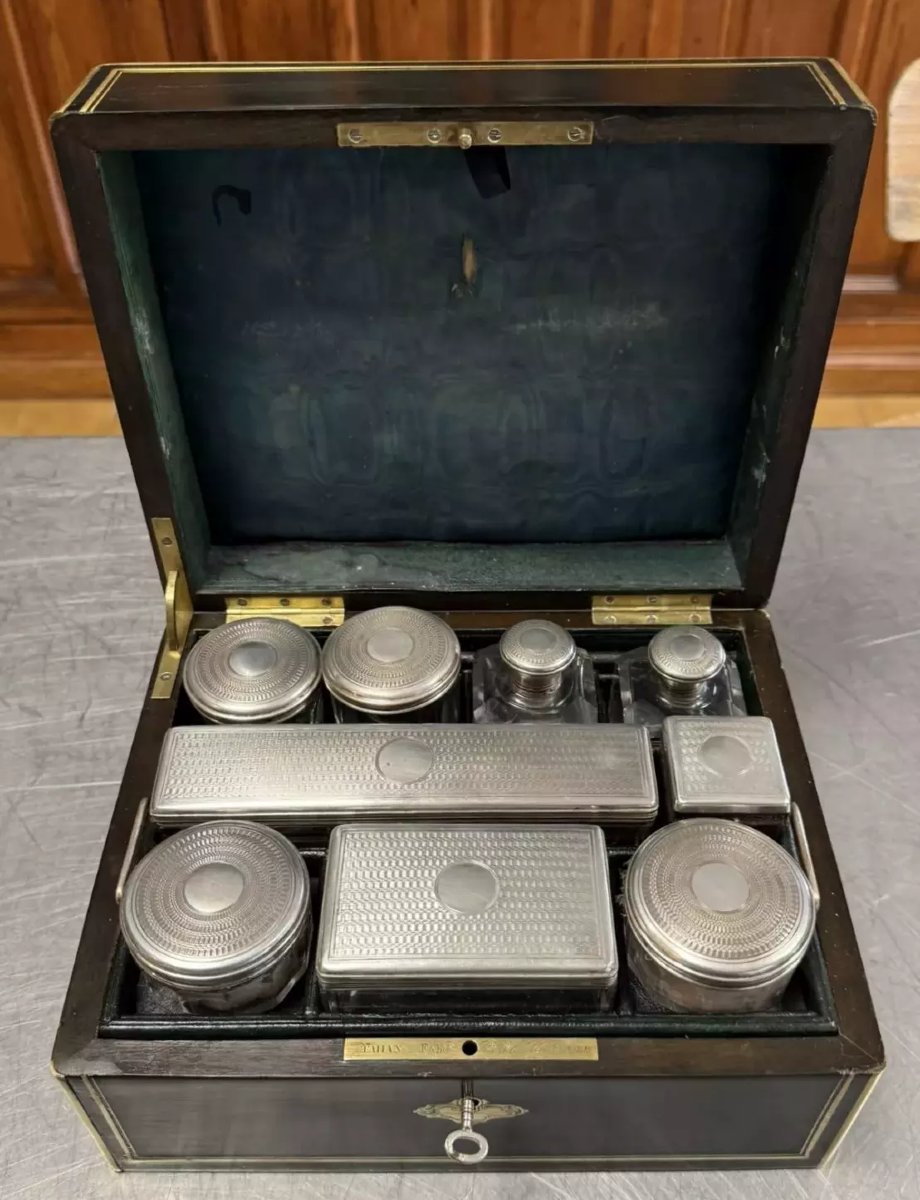 Tahan Paris : Rare coffret de voyage en marquéterie Boulle époque Napoléon III-photo-6
