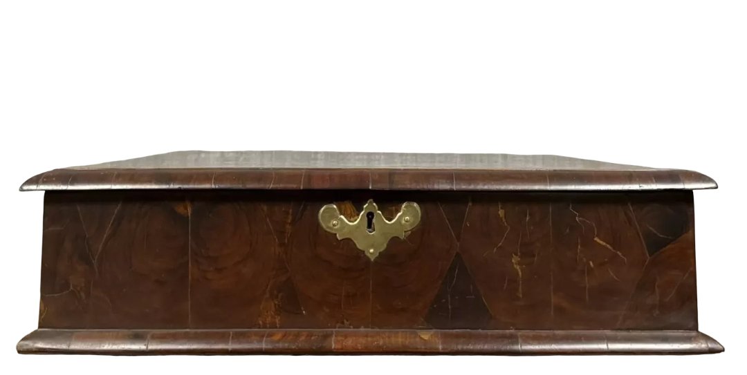 Angleterre XIXeme : Grand coffret en marquéterie de bois précieux vers 1880-photo-3