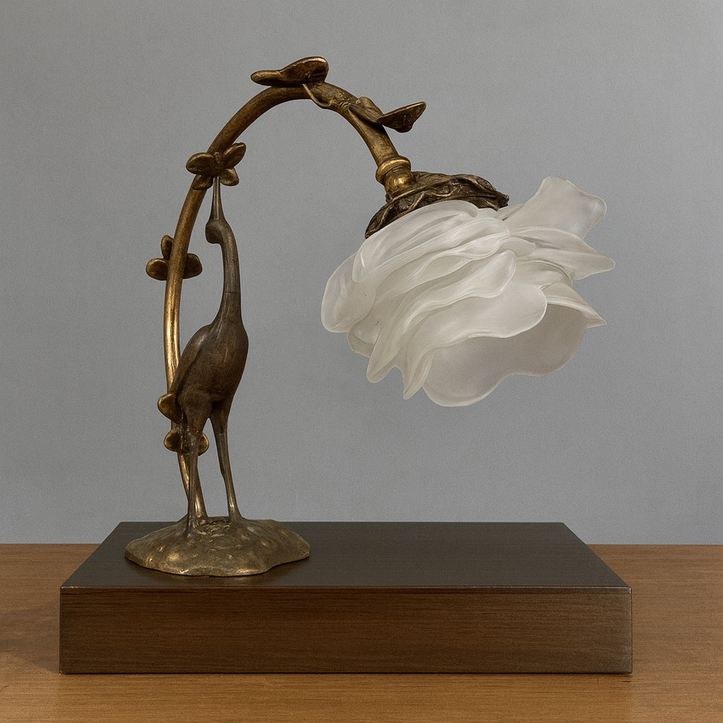 Large Art Nouveau Heron Lamp In Bronze With Double Patina