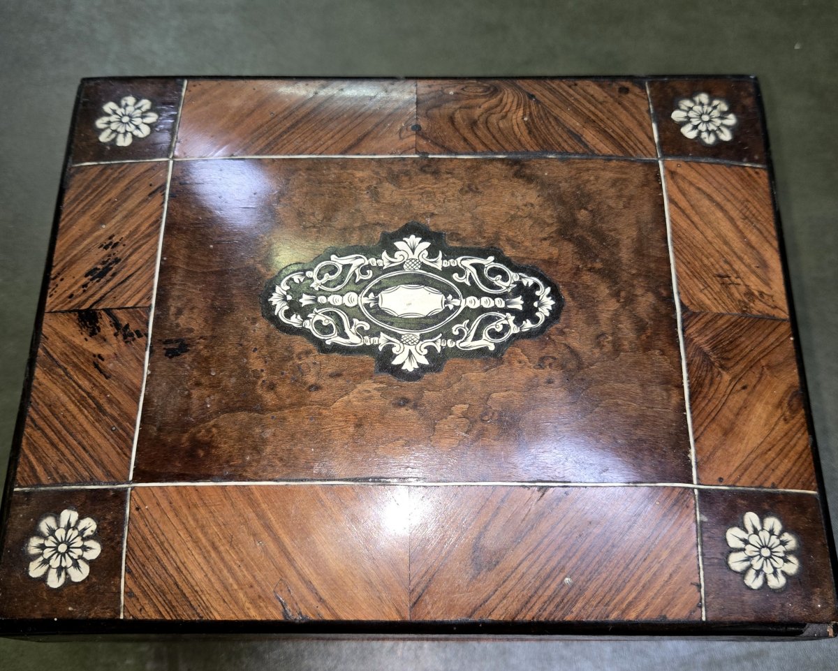 cabinet a cigares époque Napoléon III en bois nobles-photo-2
