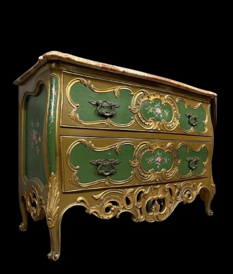 Curved Venetian Louis XV Style Chest Of Drawers In Gilded Wood And Lacquered Wood-photo-2