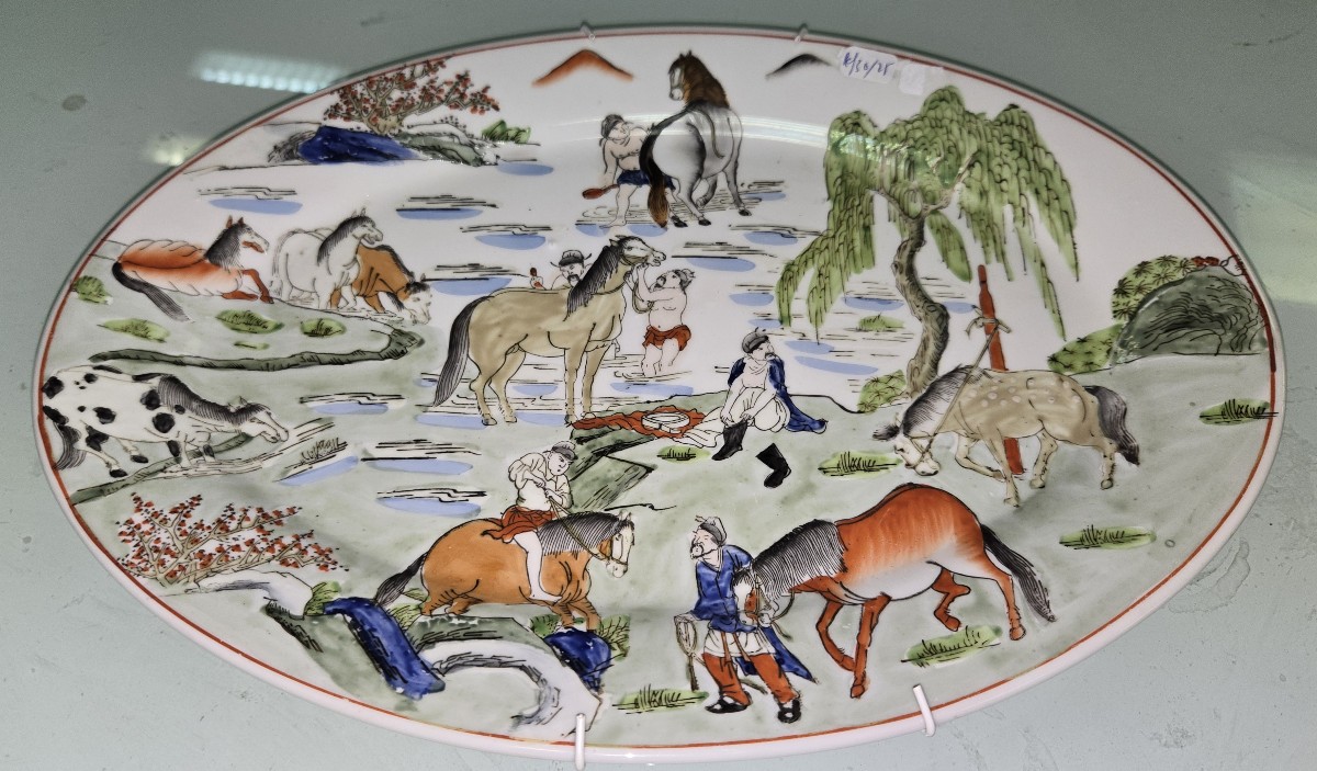 Luneville C. Boutet :  grand plat en faience décors Chinois