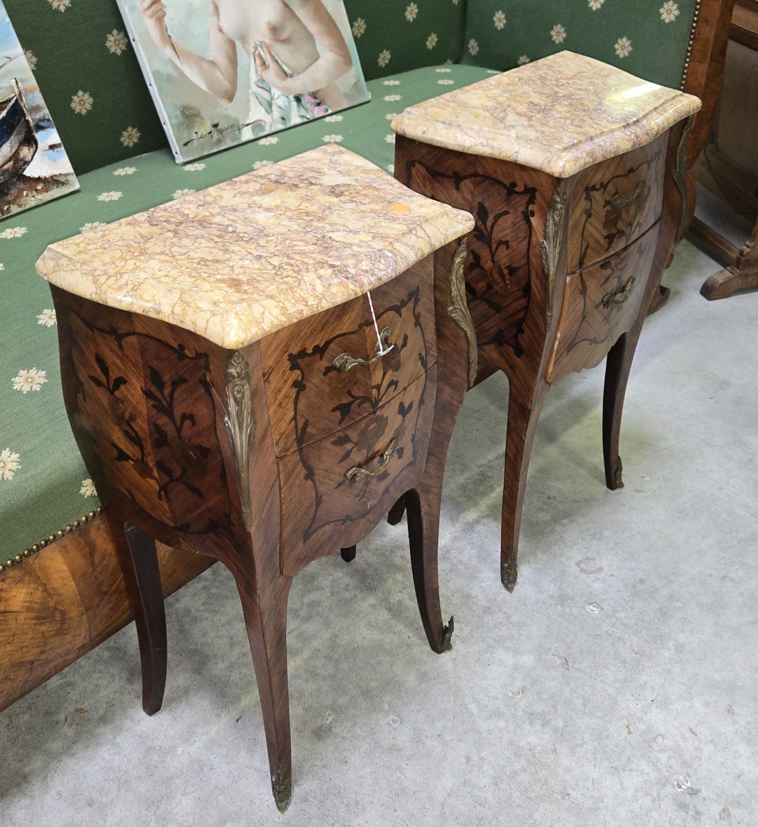 paire de tables de nuit style Louis XV en marquéterie-photo-6