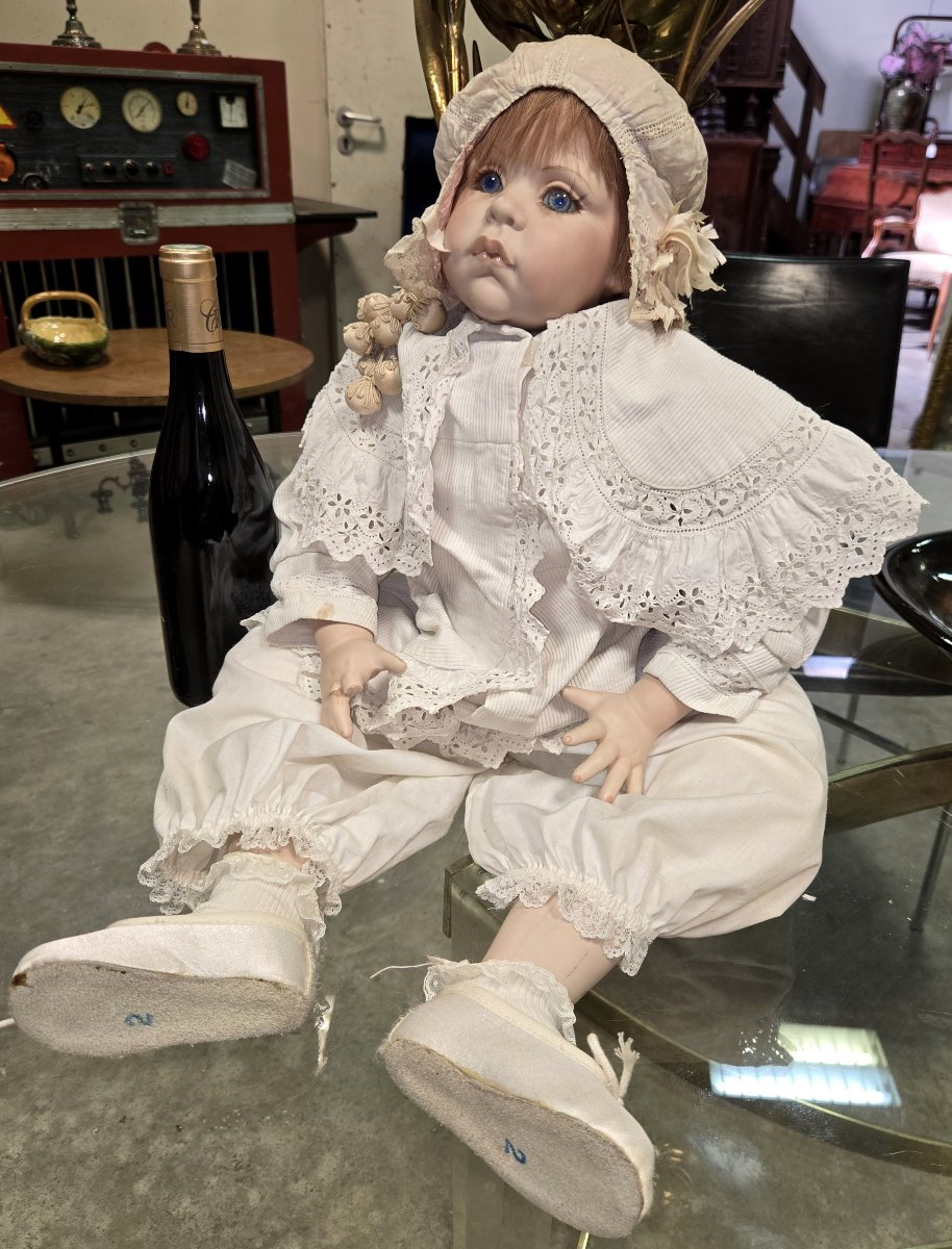 Large Porcelain Collectible Doll-photo-2