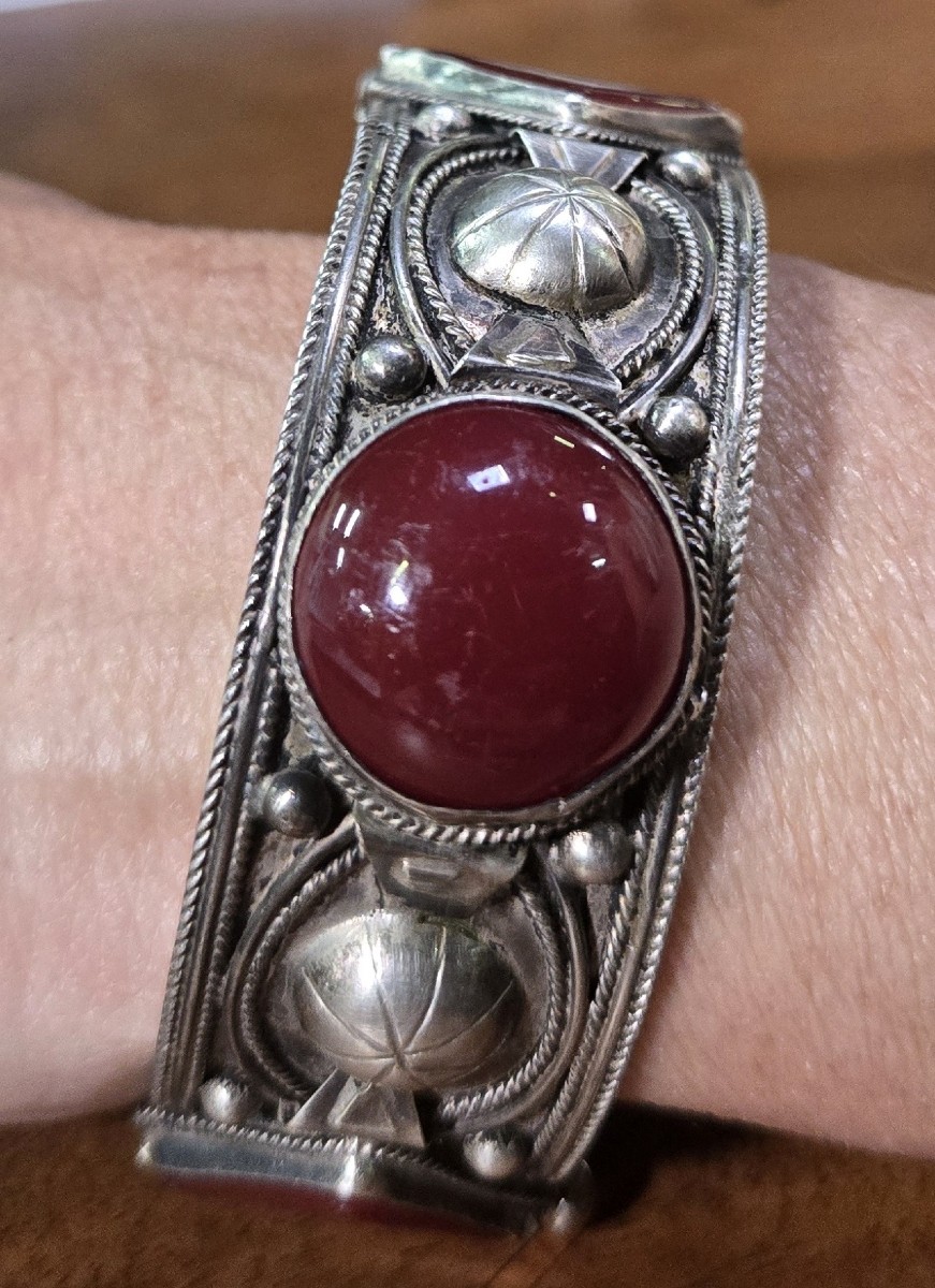 Bracelet bèrbére en argent et pierre