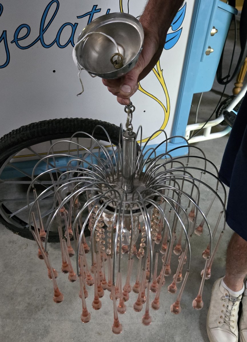 Paolo Venini : Lustre en cascade avec gouttes roses en verre de Murano -photo-3