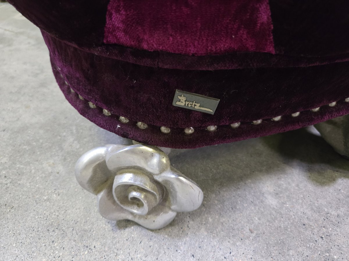 Bretz : Importante paire de fauteuils en velours violine-photo-4