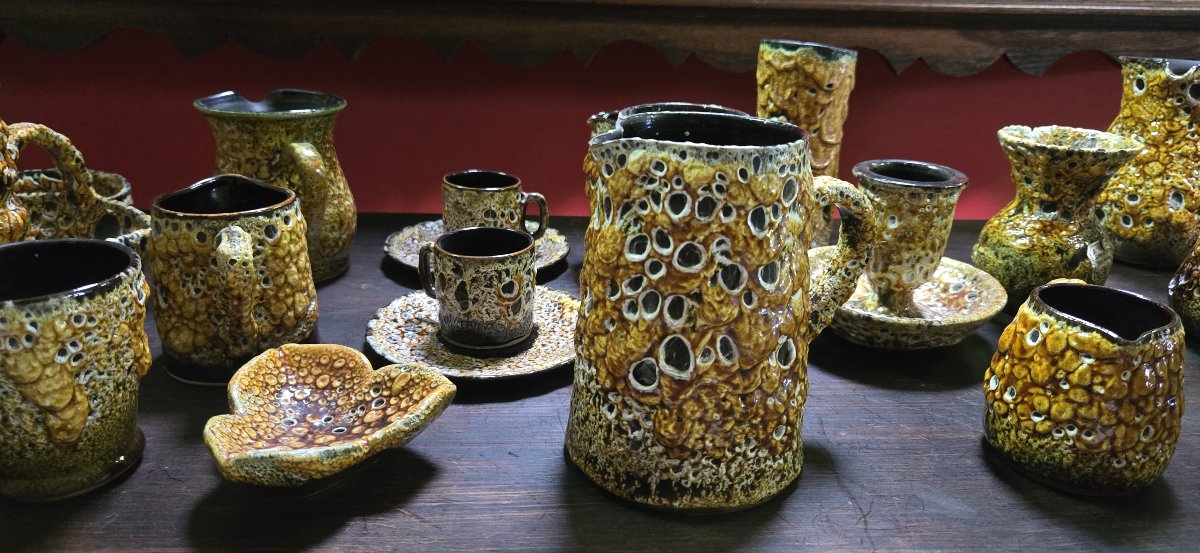 Large Batch Of Savoyard Ceramic Pieces With Honey Glaze-photo-3