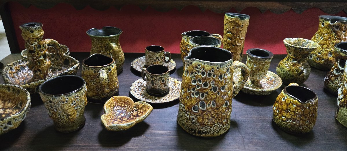 Large Batch Of Savoyard Ceramic Pieces With Honey Glaze-photo-6