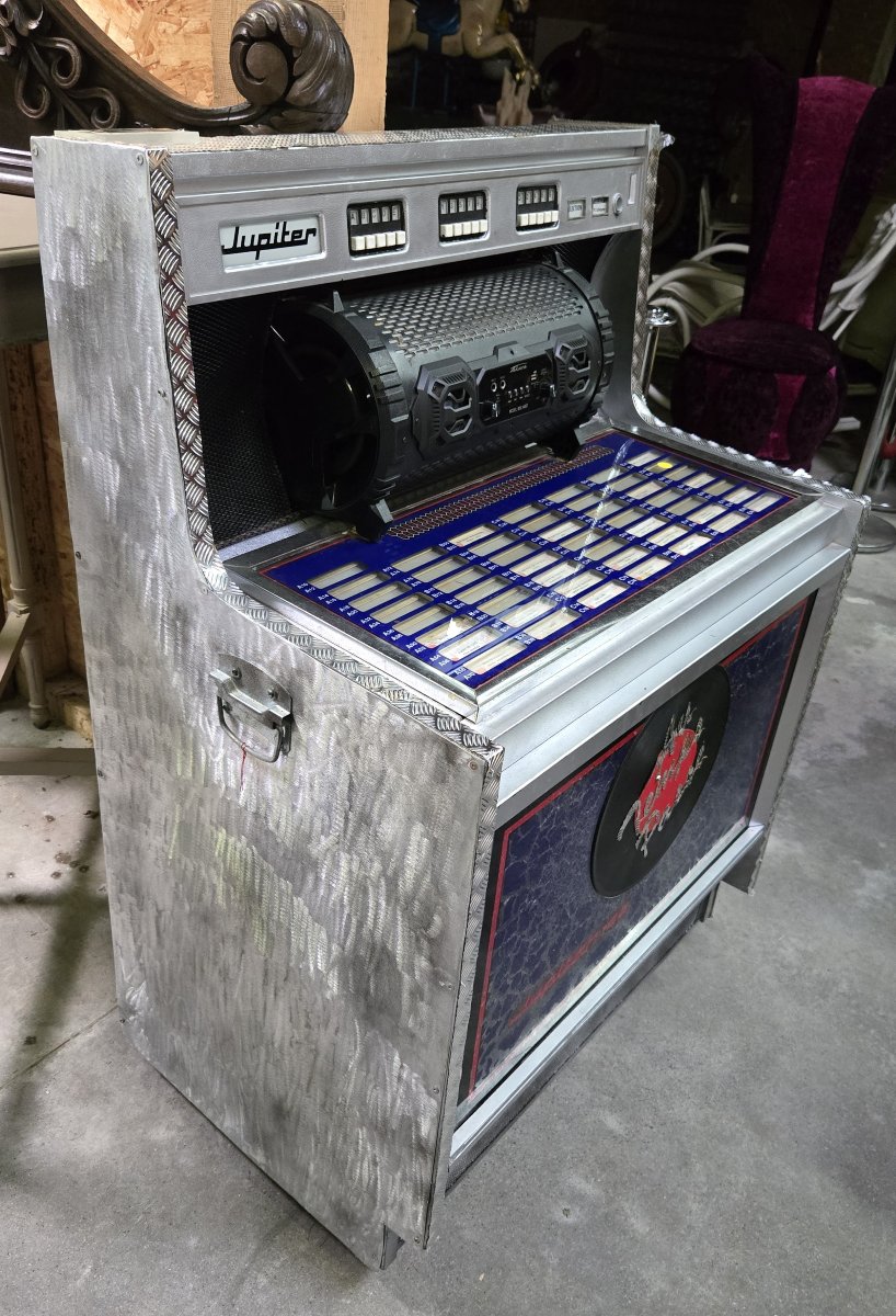 travail de créateur : Juke box fonctionnant en bluetooth-photo-7