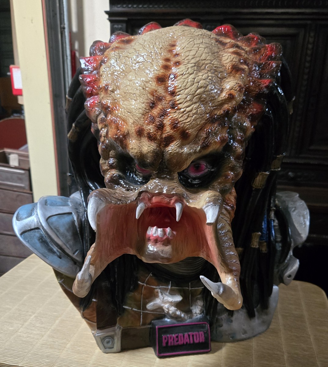 buste taille réelle 1:1 Predator sideshow 