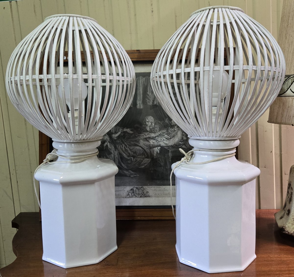 paire de trés grandes lampes modernistes en ceramique et bois peint-photo-3