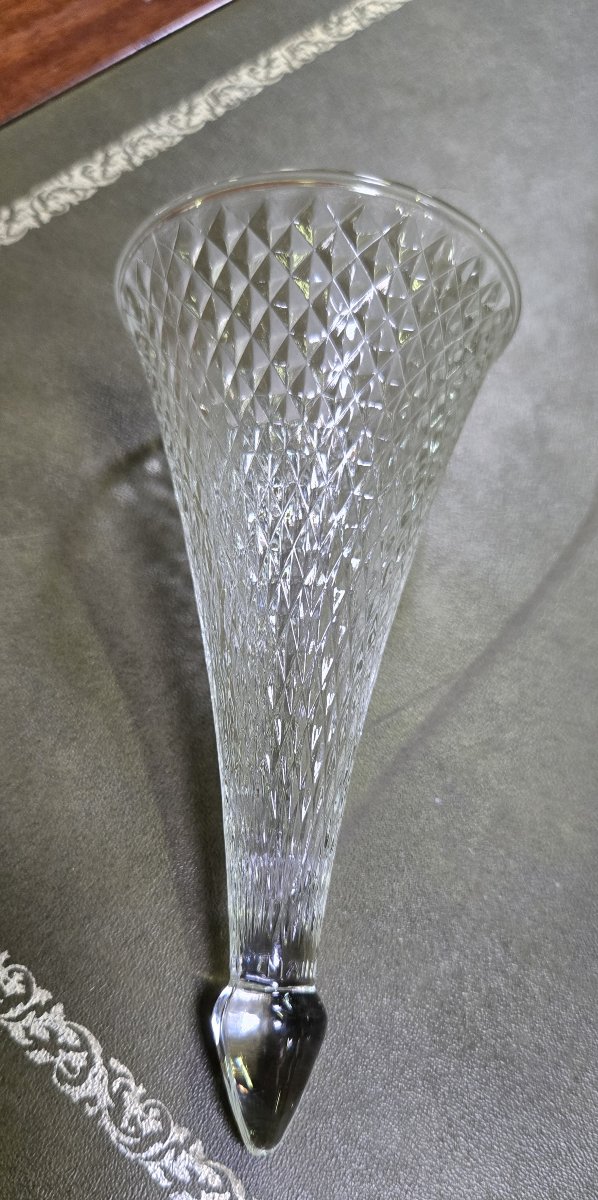 série de 16 flutes a Champagne en verre moulé-photo-5