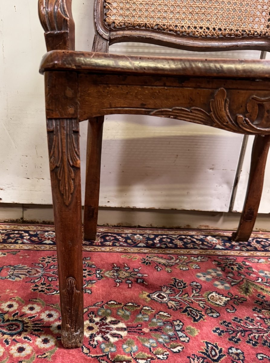 Fauteuil de bureau époque Louis XV en noyer sculpté-photo-2