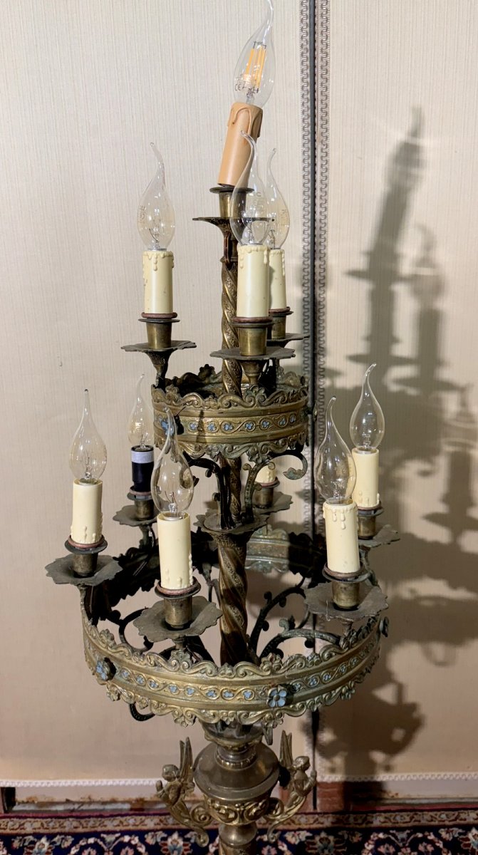 Grand chandelier d'église de style néo gothique en bronze et laiton doré-photo-1