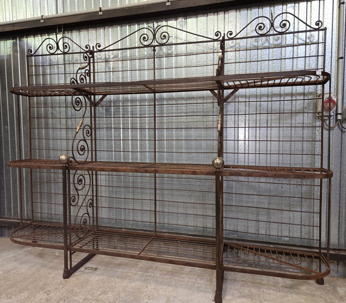 Very Large Iron Baker's Shelf-photo-5
