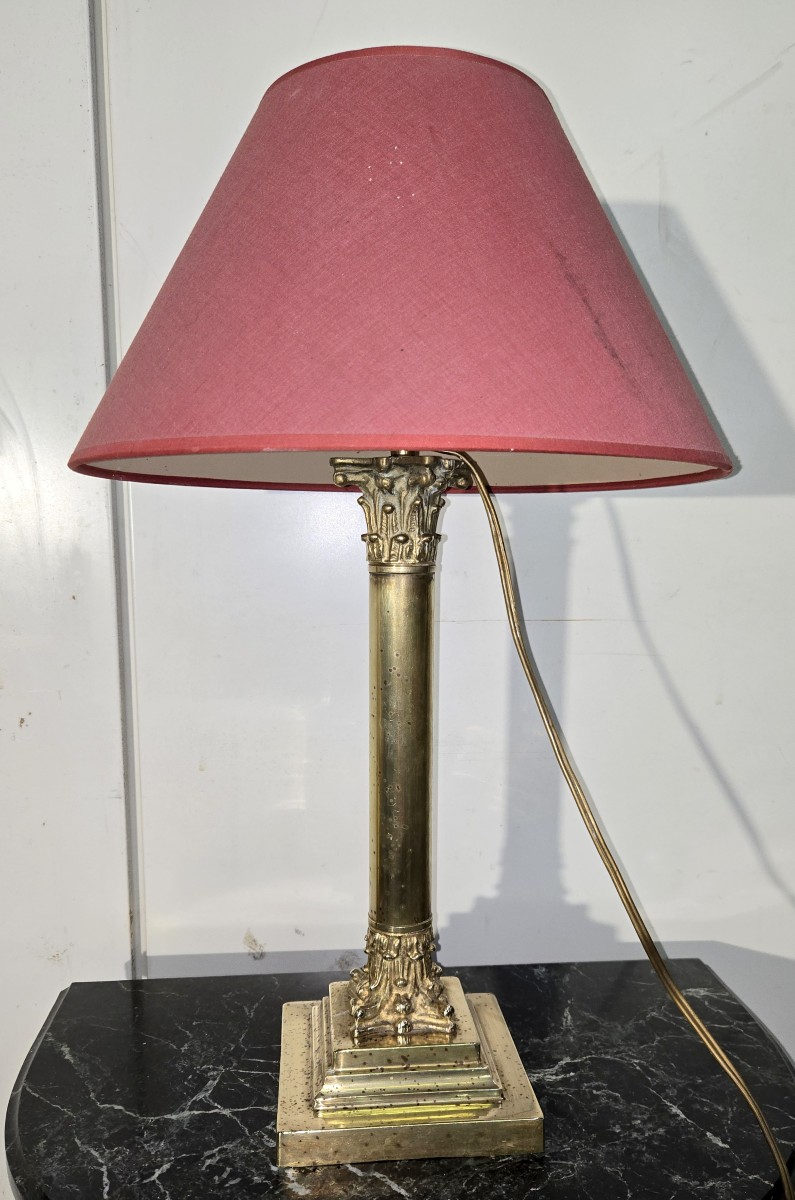 Lampe de style Empire en bronze doré