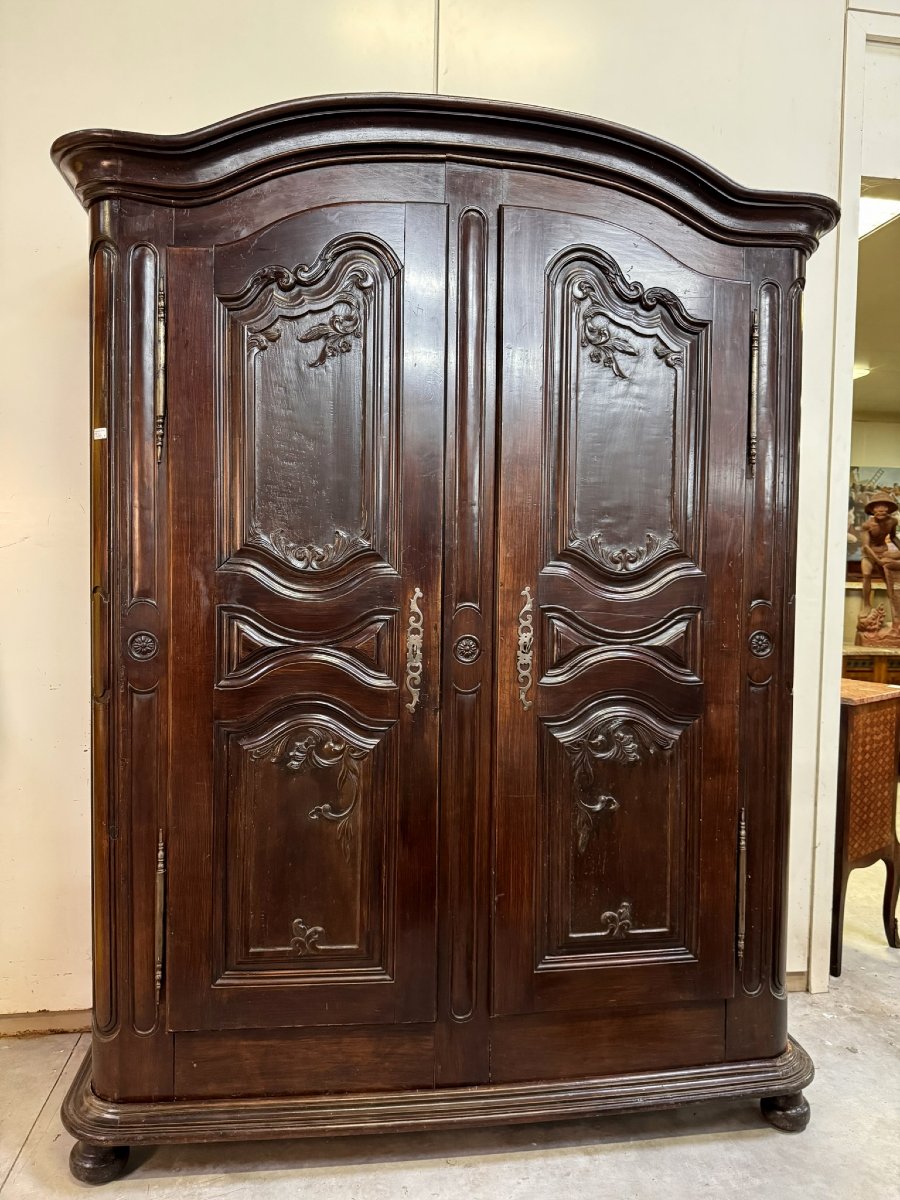 Alsatian Louis XIII Period Wardrobe In Solid Walnut-photo-3