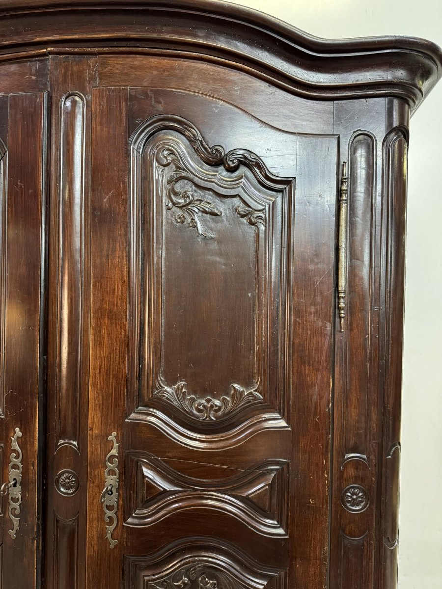 Alsatian Louis XIII Period Wardrobe In Solid Walnut-photo-5