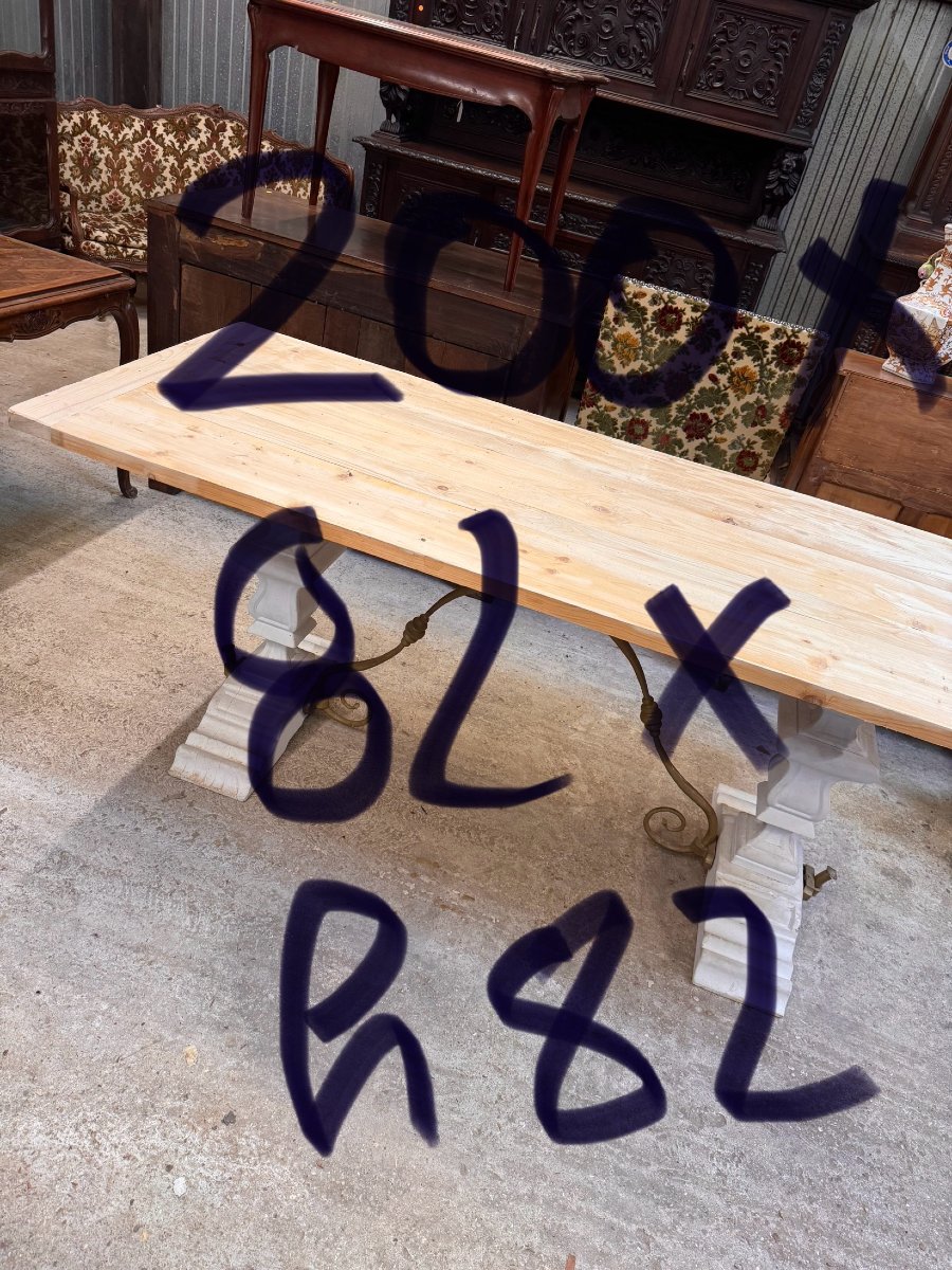 Table design industriel avec plateau aérogommé et piétement blanchi-photo-5